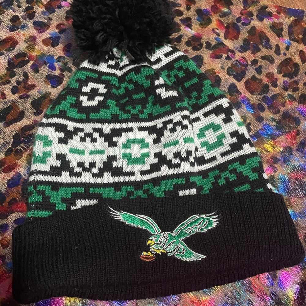 Classic eagles winter hat